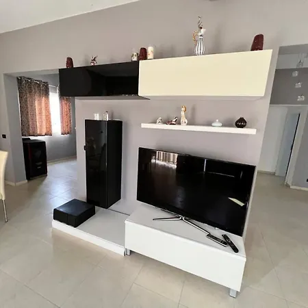 Apartamento Vacanze Vicino Tirana *