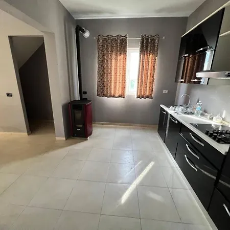 Vacanze Vicino Tirana 公寓 Kashari